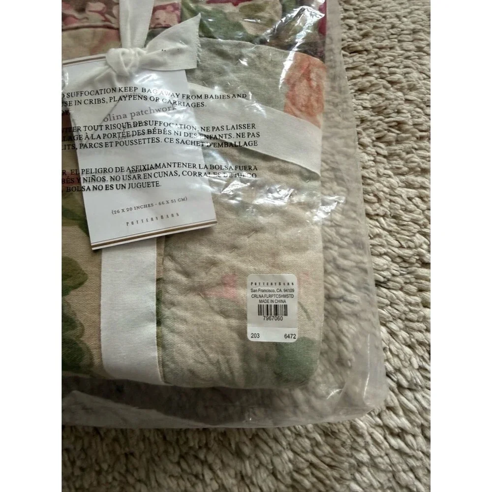 Pottery Barn Carolina Floral Patchwork Reversible Cotton Standard 26 X 20 Sham N